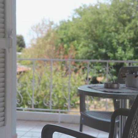 Kondilw Rooms Kalamítsi Exterior foto